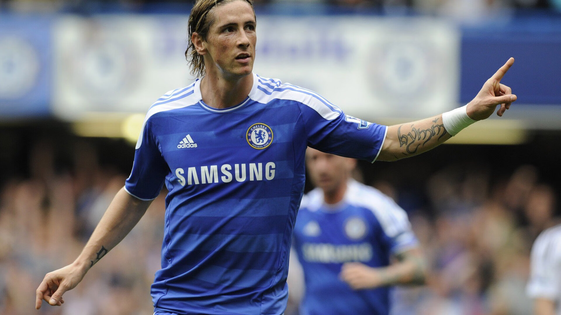 欧冠八强：利物浦遭遇意外伤病潮 主帅坦言“板凳厚度面临大考”